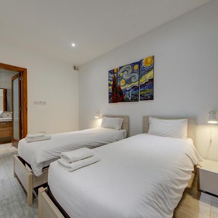 Top Floor Apt With Common Pool Close To All Amenities San Pawl il-Baħar Eksteriør billede