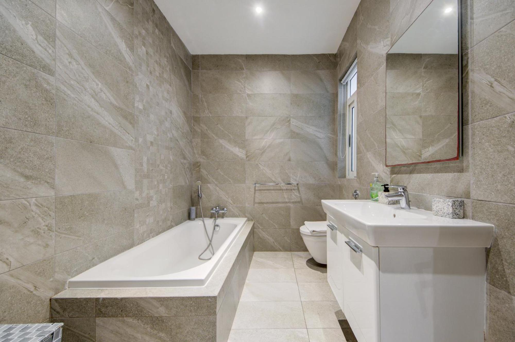 Top Floor Apt With Common Pool Close To All Amenities San Pawl il-Baħar Eksteriør billede
