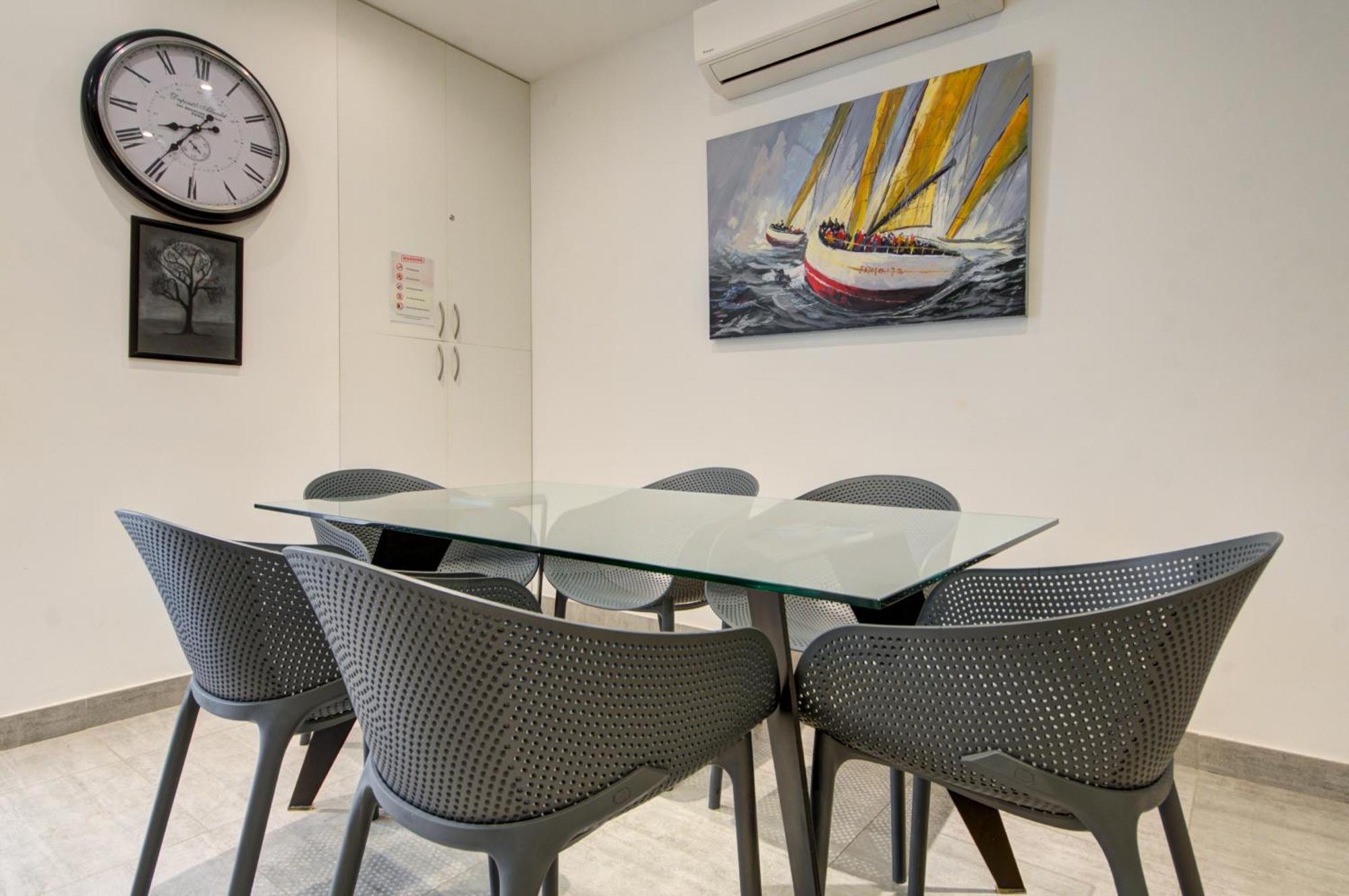 Top Floor Apt With Common Pool Close To All Amenities San Pawl il-Baħar Eksteriør billede