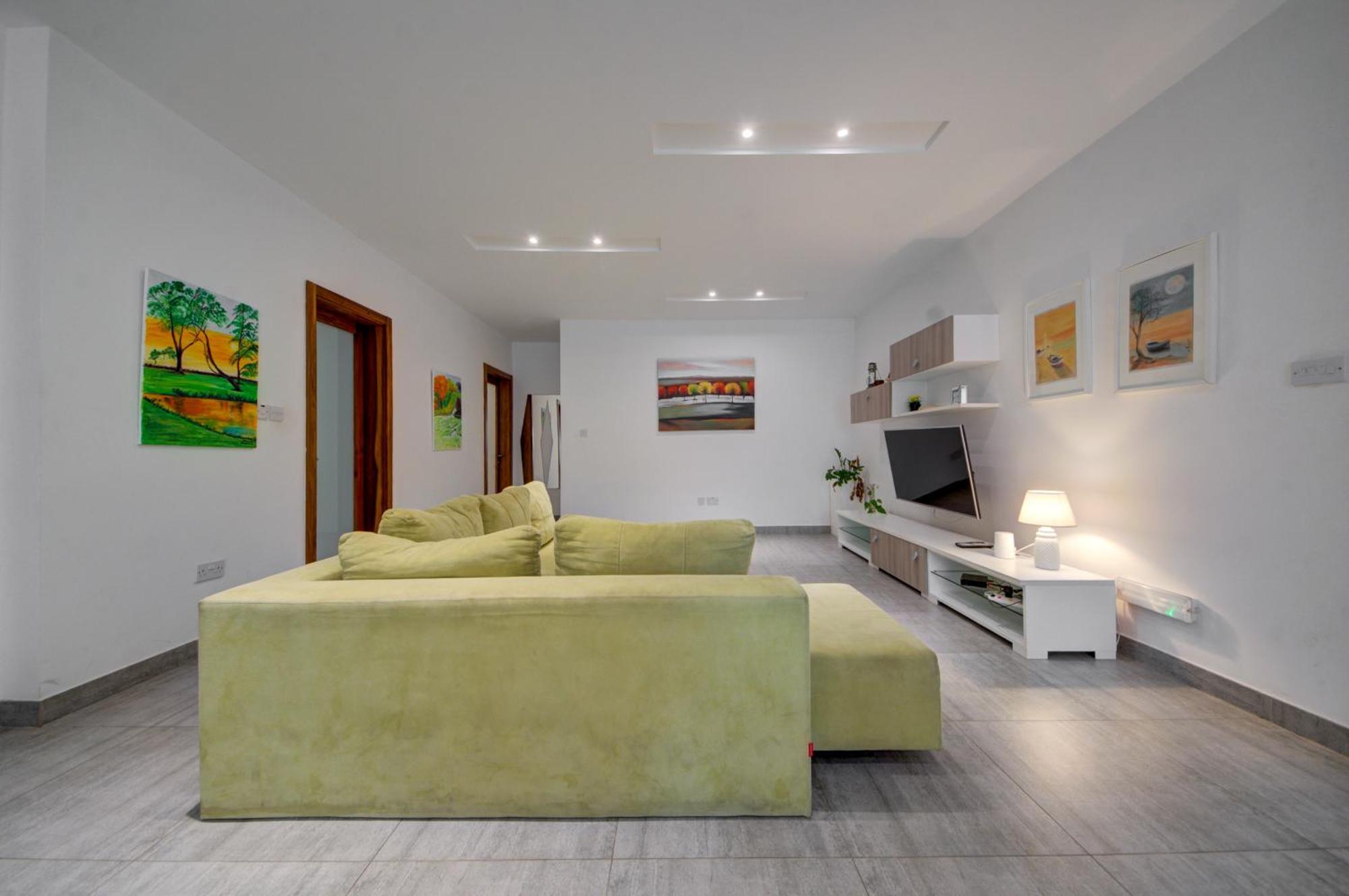 Top Floor Apt With Common Pool Close To All Amenities San Pawl il-Baħar Eksteriør billede